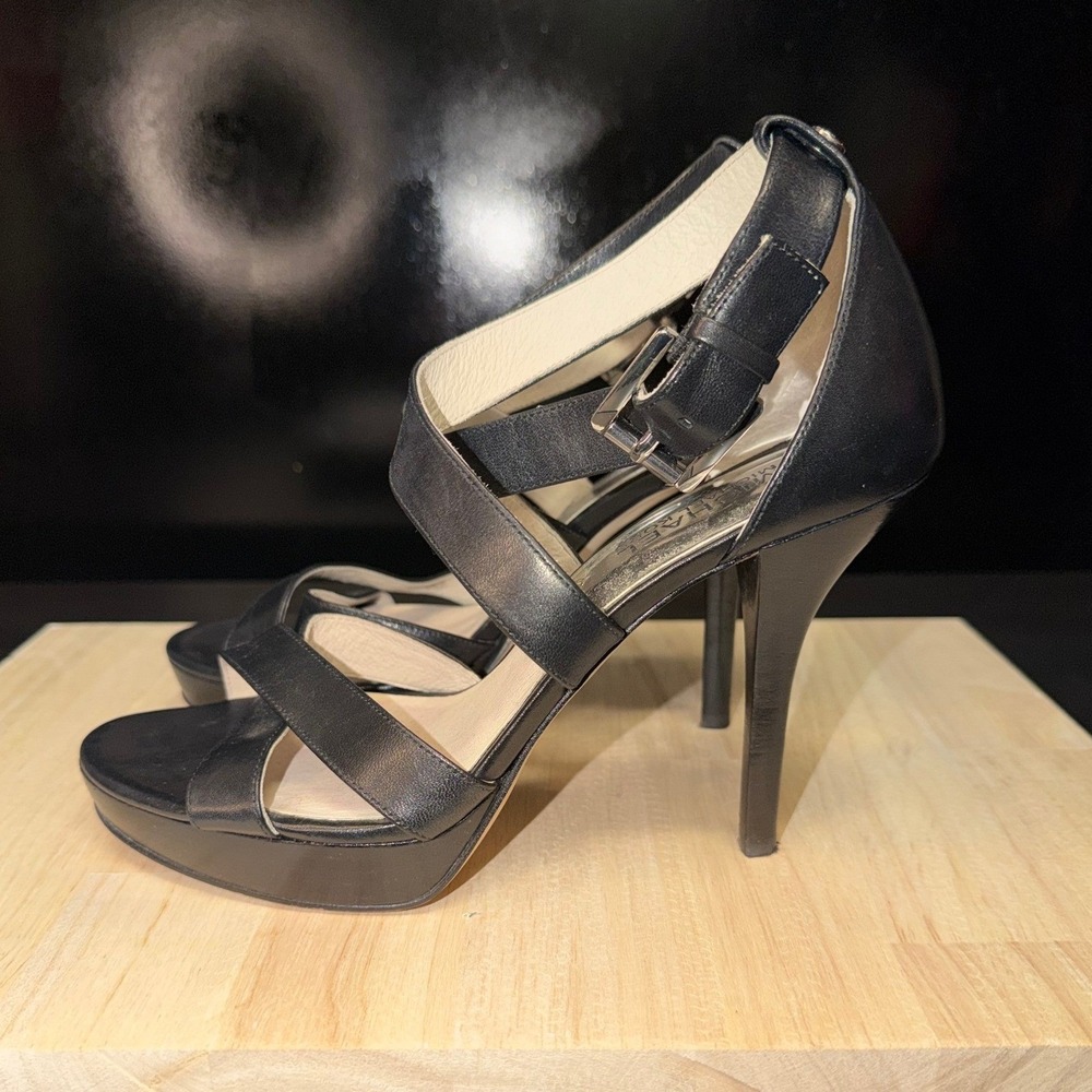 MICHAEL KORS Womens Black Leather Strappy Platform Stiletto Heels Size 7 - Picture 6 of 8